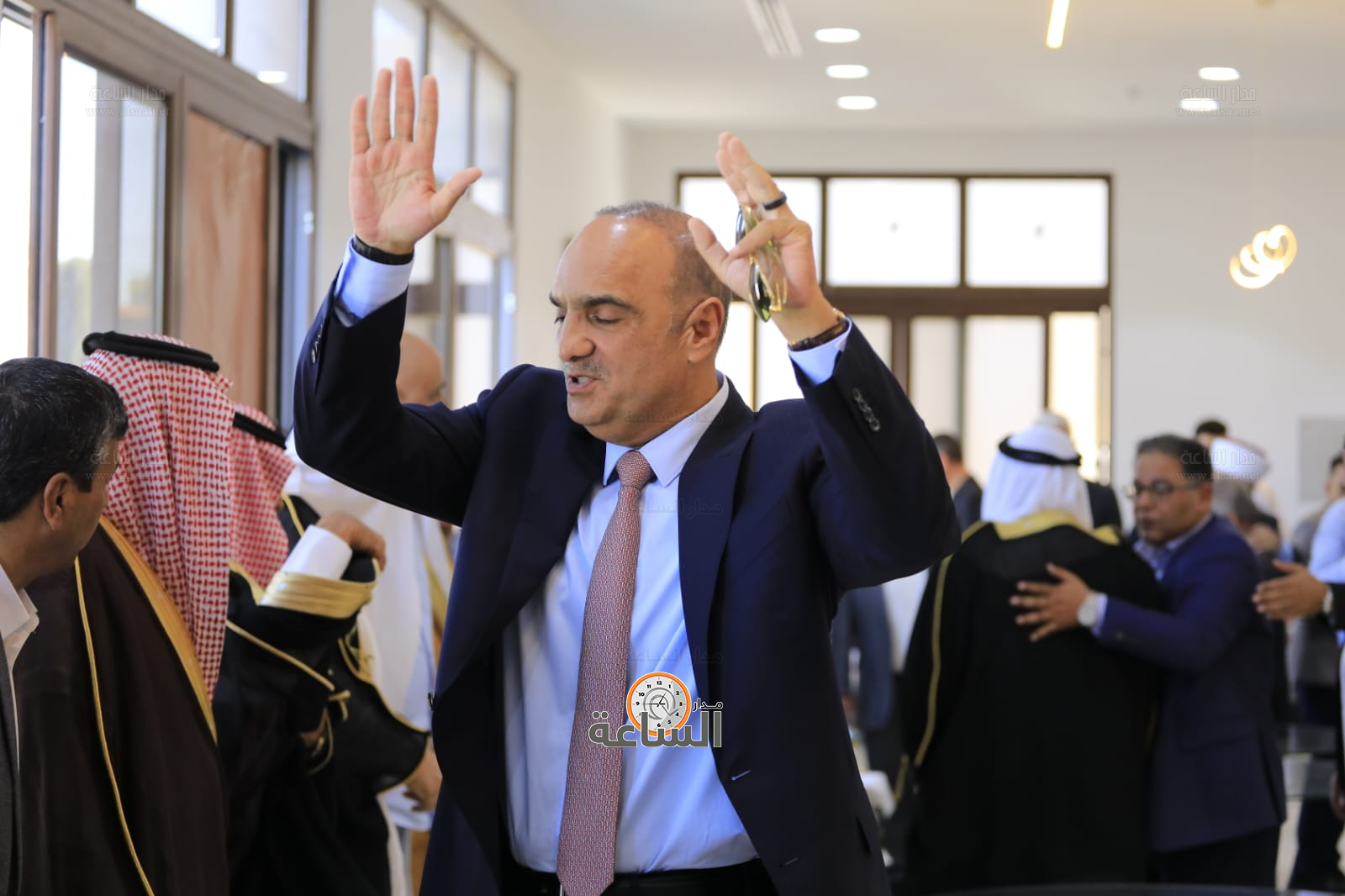 Madar Al-Saa Images 0.7175349032668544