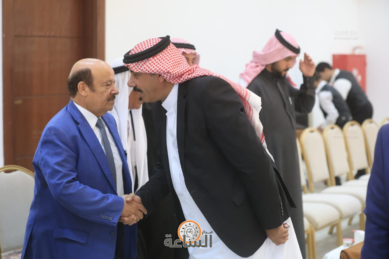 Madar Al-Saa Images 0.00202850173862823