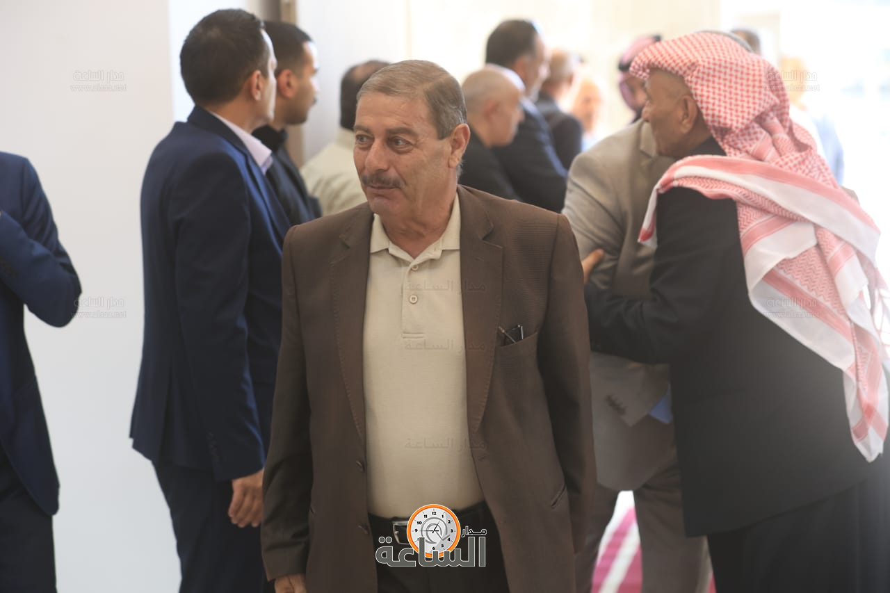 Madar Al-Saa Images 0.5860183067407198