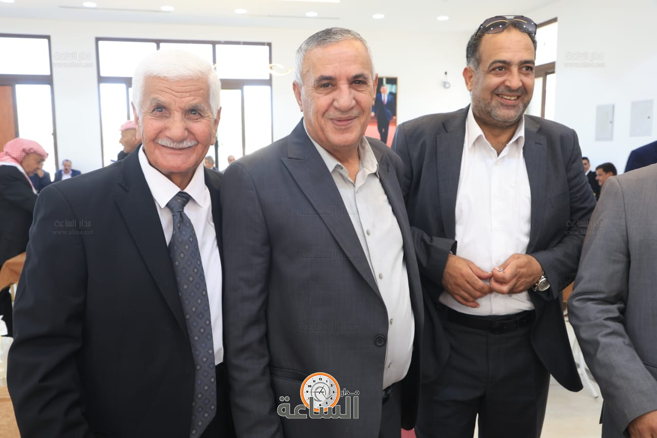 Madar Al-Saa Images 0.4927094697598723