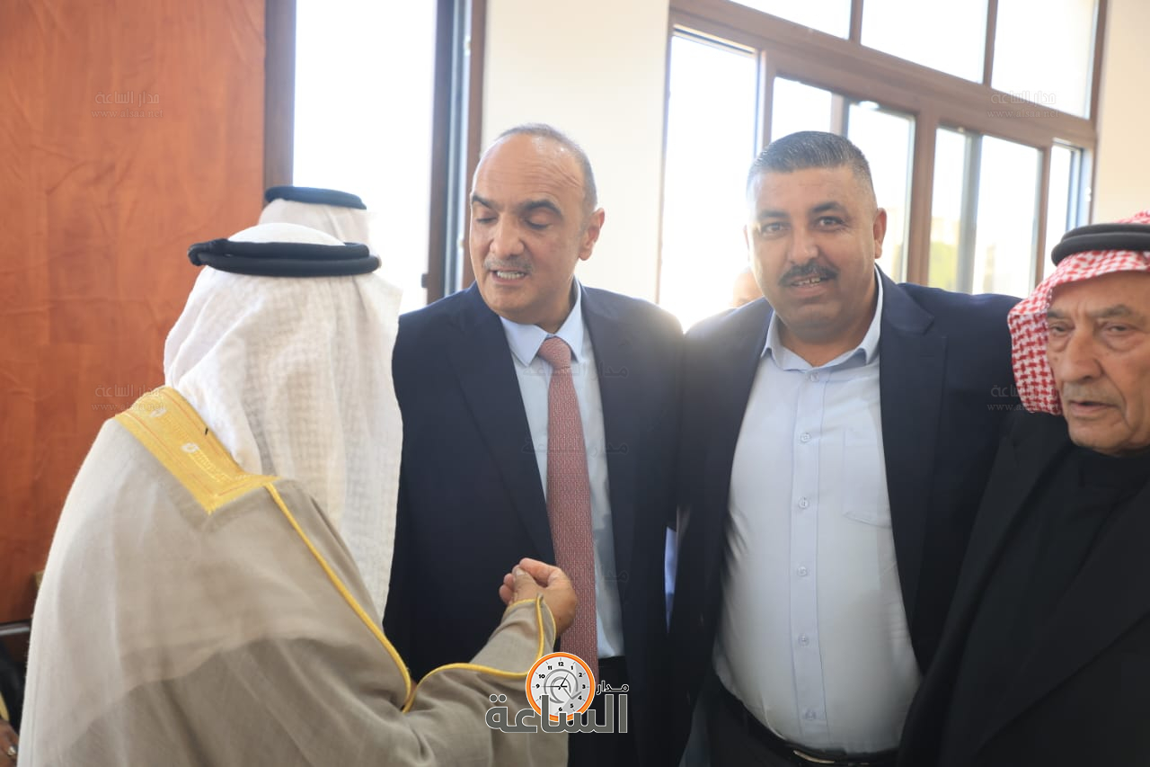 Madar Al-Saa Images 0.6131870067819267