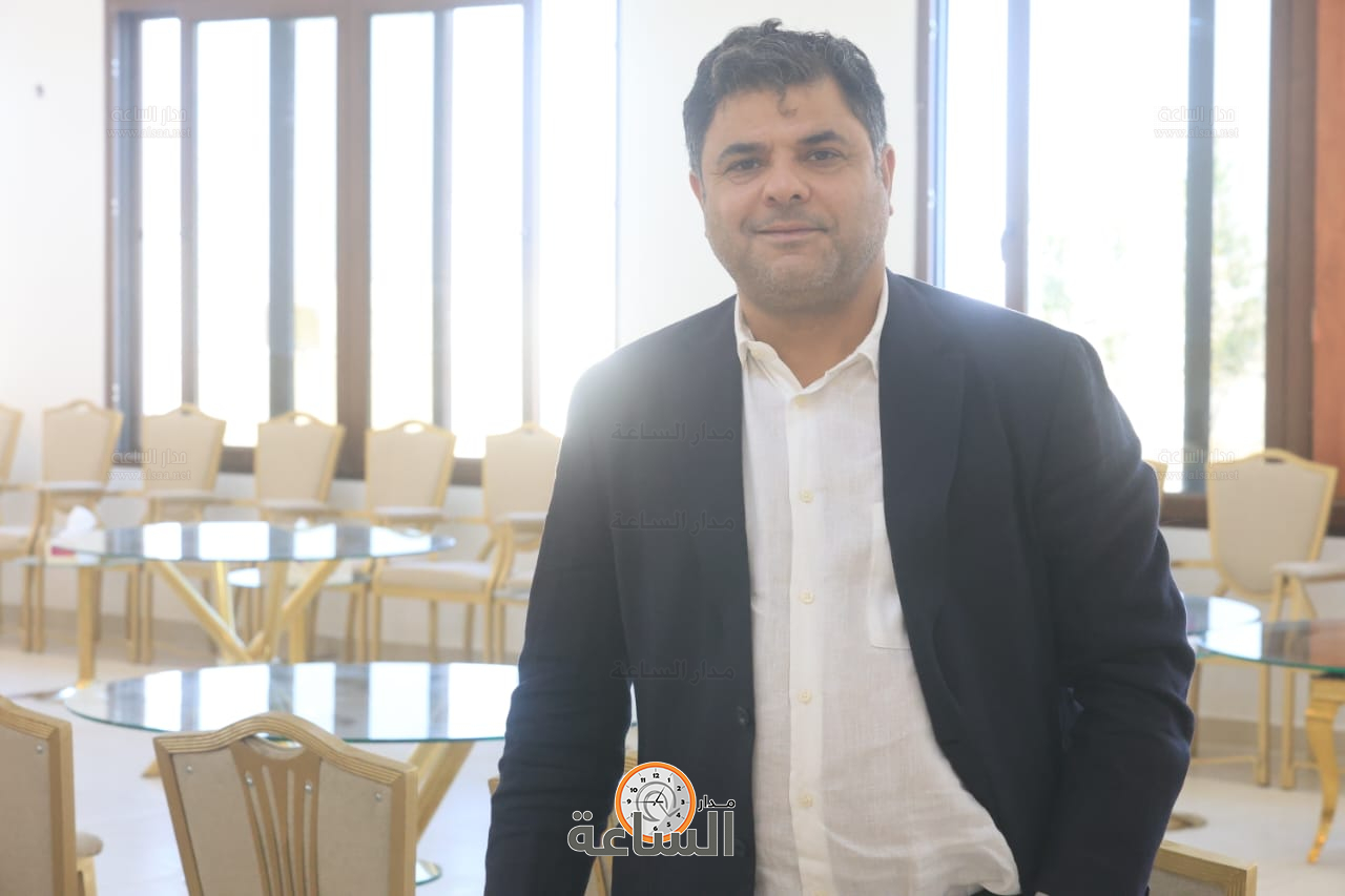 Madar Al-Saa Images 0.2675646494486157