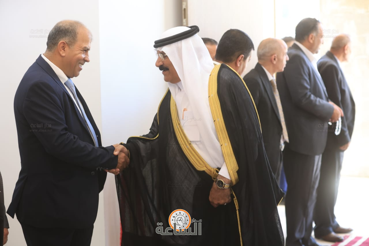 Madar Al-Saa Images 0.2704619738438361