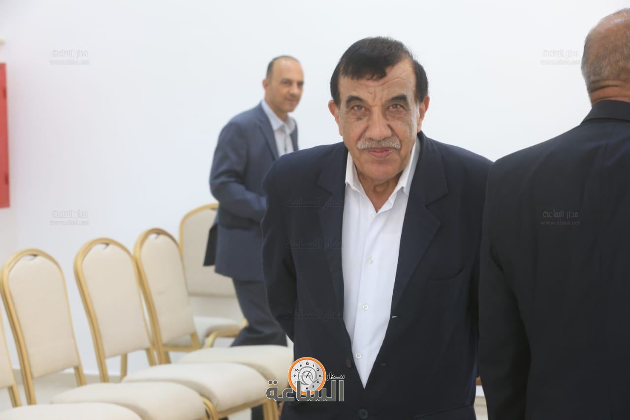 Madar Al-Saa Images 0.6961162222452751