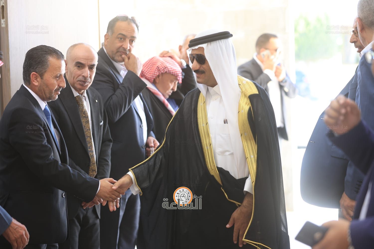 Madar Al-Saa Images 0.8638689065419937