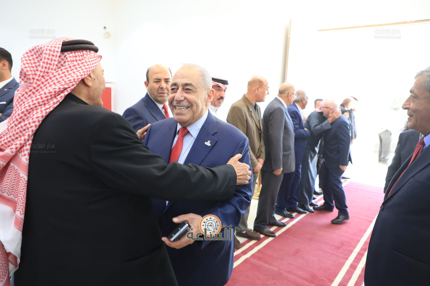 Madar Al-Saa Images 0.8317238153255457