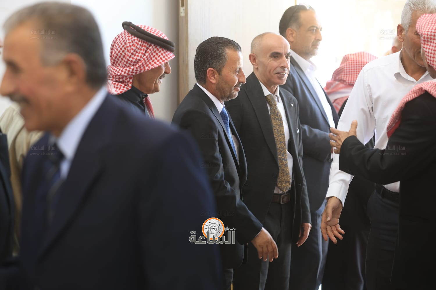 Madar Al-Saa Images 0.2538506213977253