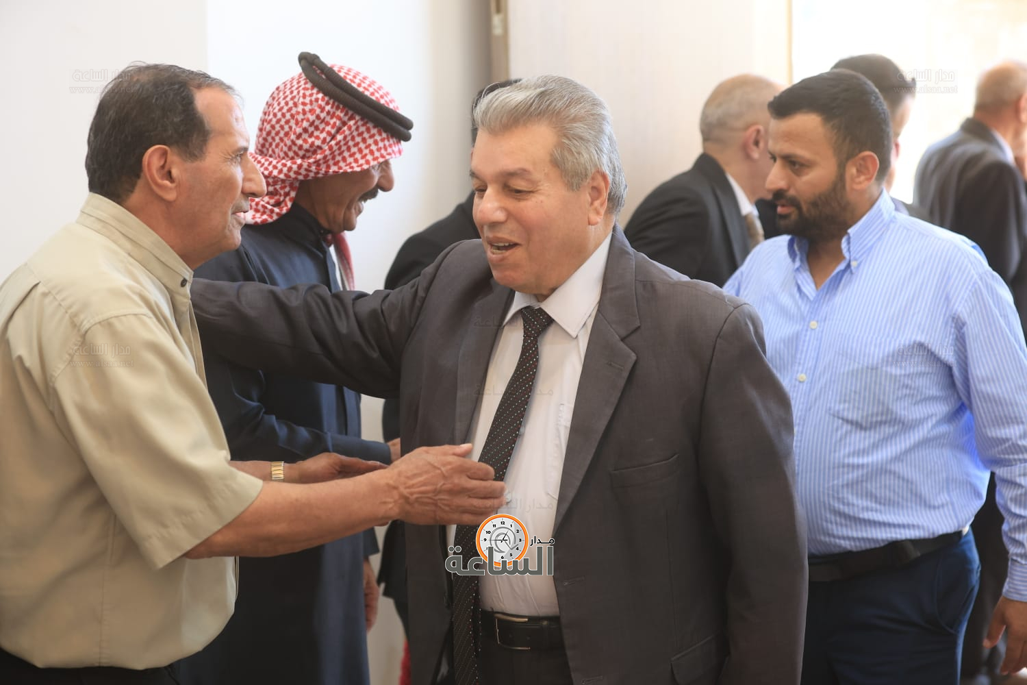 Madar Al-Saa Images 0.13440110163987828