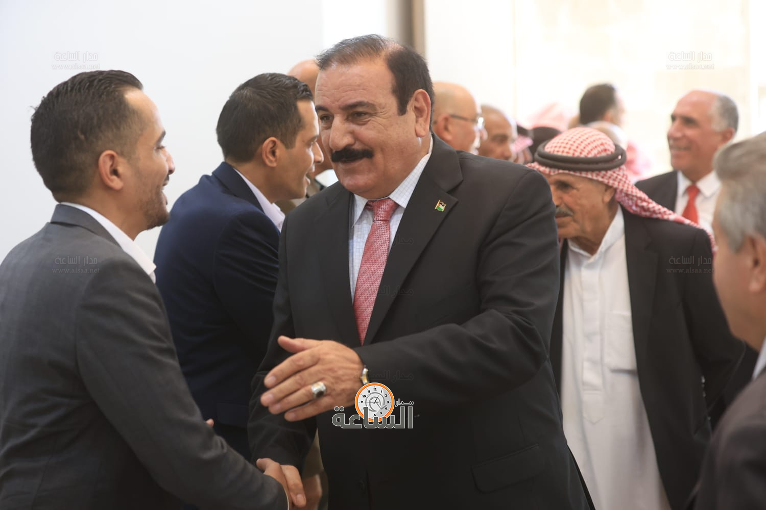 Madar Al-Saa Images 0.04184079801728757