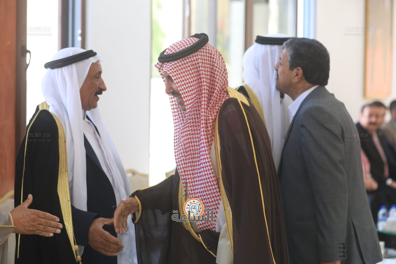 Madar Al-Saa Images 0.9724395839646465