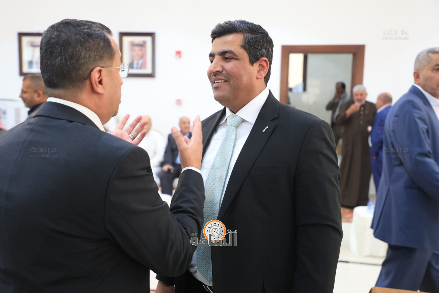 Madar Al-Saa Images 0.5045733786914165