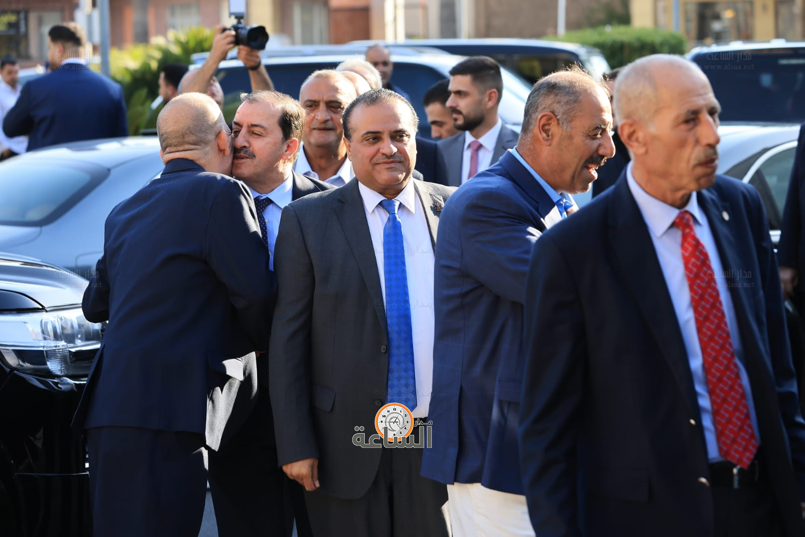 Madar Al-Saa Images 0.6884977363944143