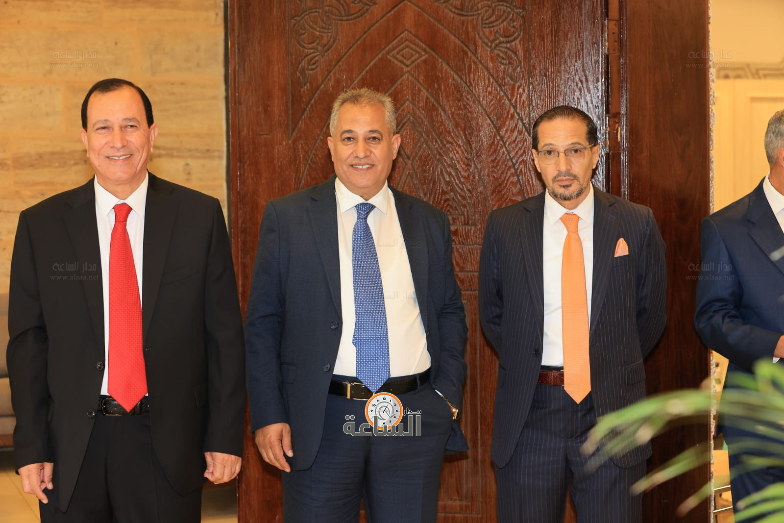 Madar Al-Saa Images 0.7799288828138784