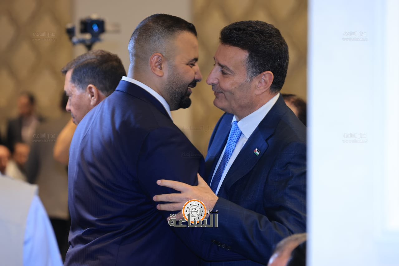 Madar Al-Saa Images 0.8166260611664081