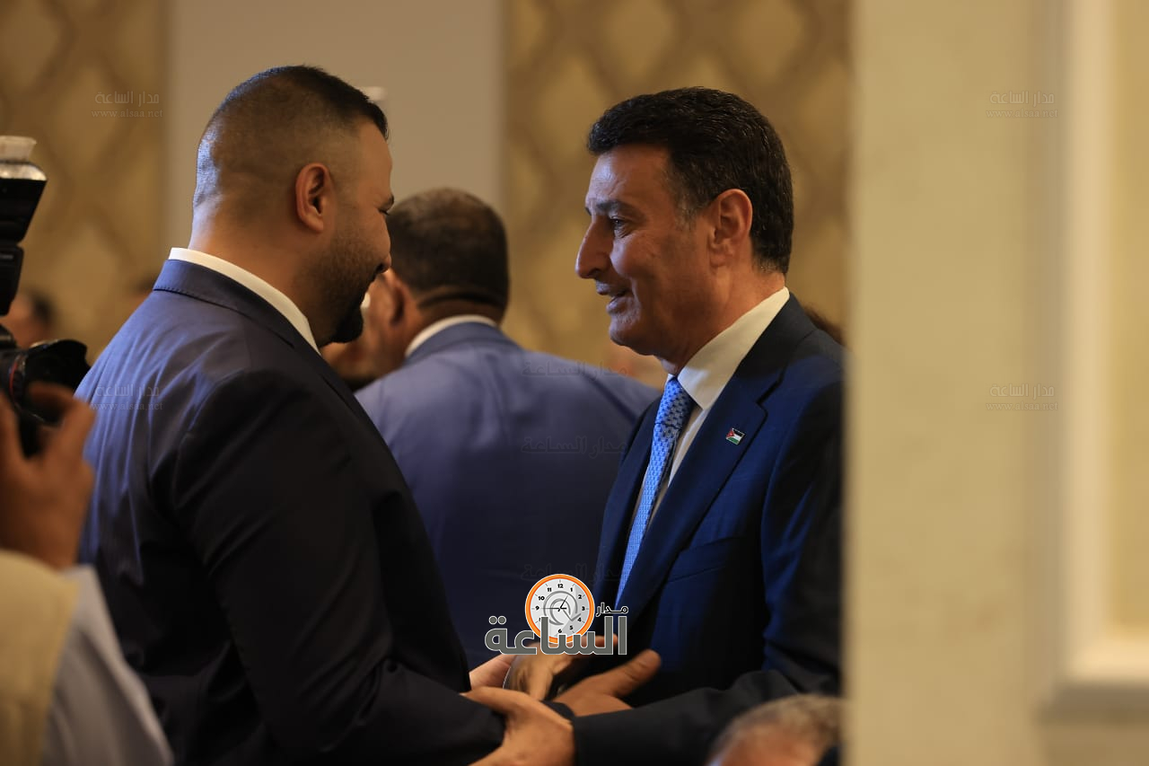 Madar Al-Saa Images 0.5502253674330287