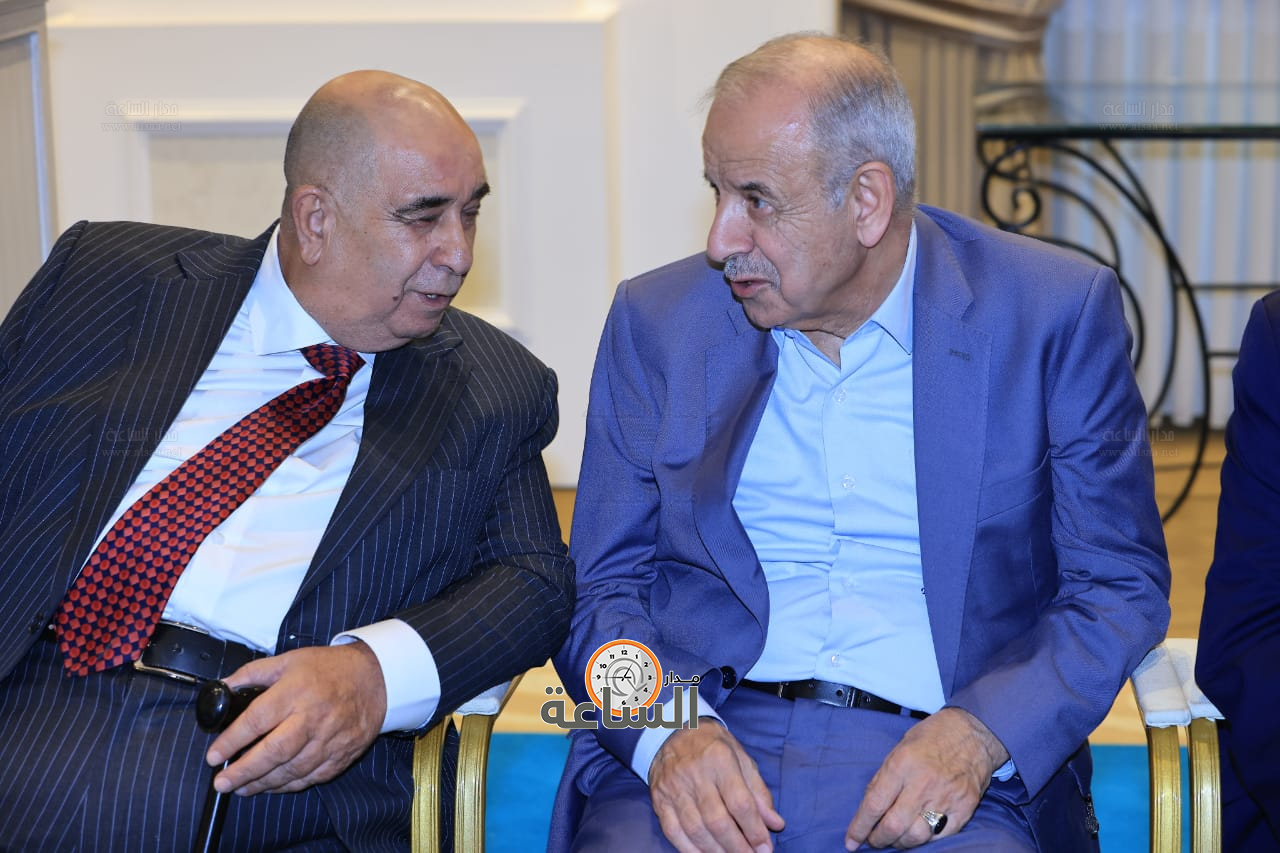 Madar Al-Saa Images 0.9134359098130171