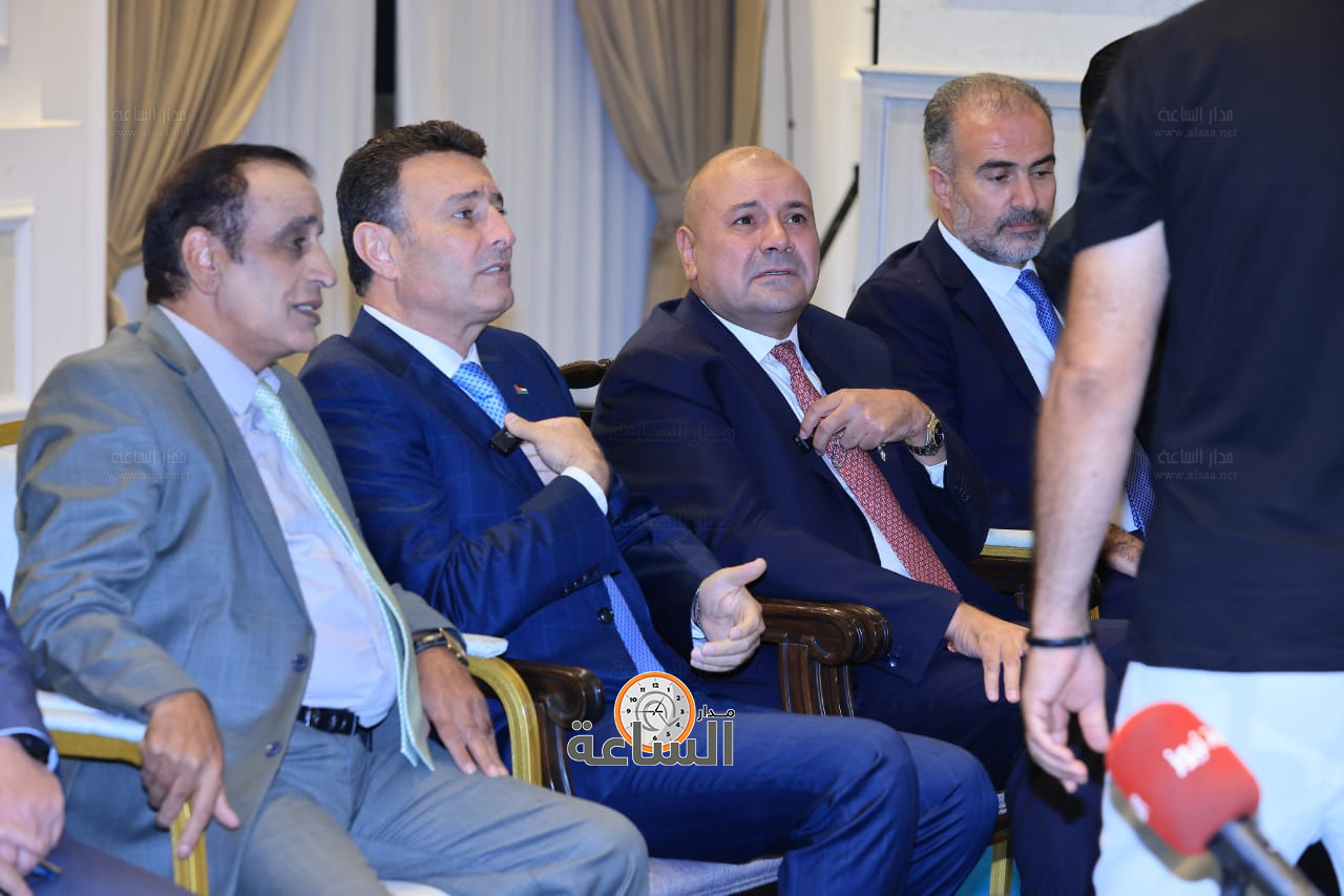 Madar Al-Saa Images 0.059060395581965075