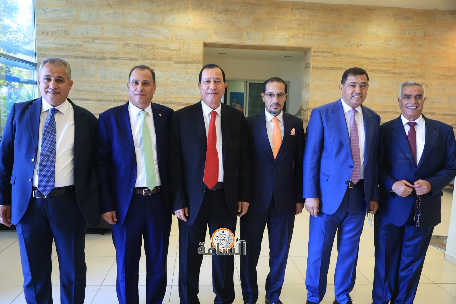 Madar Al-Saa Images 0.49623346882323127