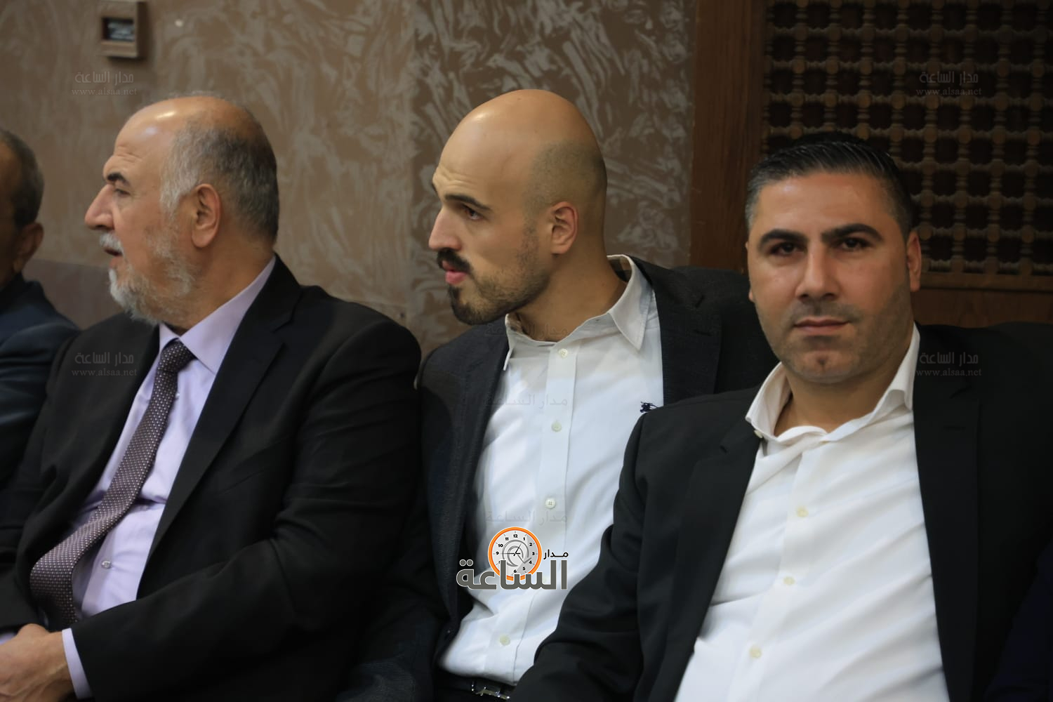 Madar Al-Saa Images 0.2603131409366328