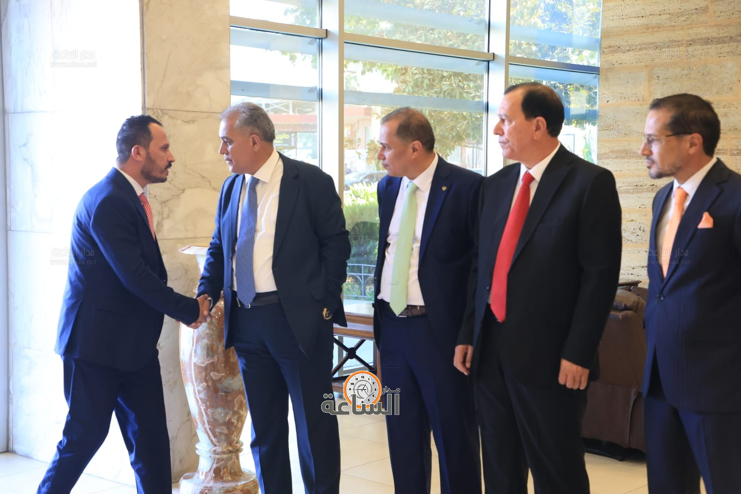 Madar Al-Saa Images 0.7536056426136049