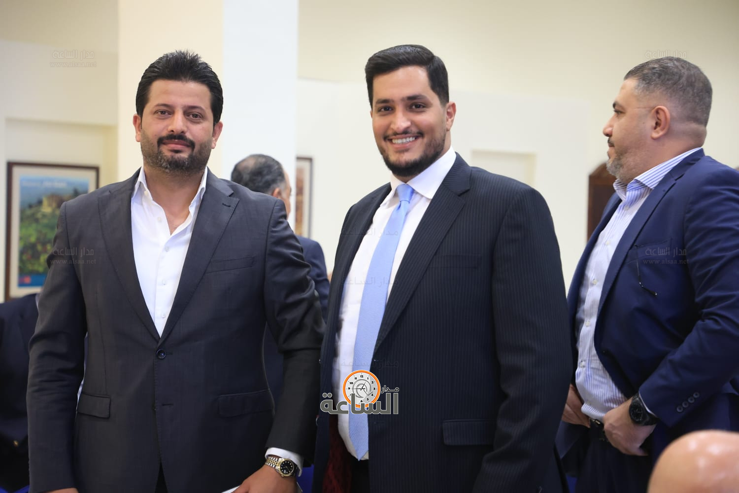 Madar Al-Saa Images 0.46042490635415834