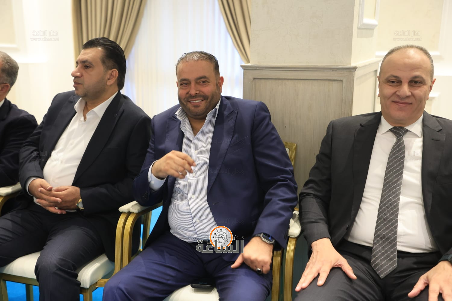 Madar Al-Saa Images 0.5623702653536422