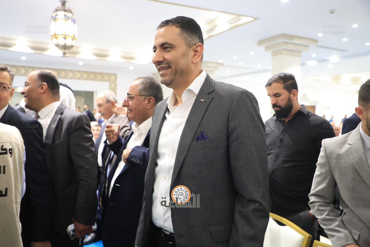 Madar Al-Saa Images 0.726117354374365