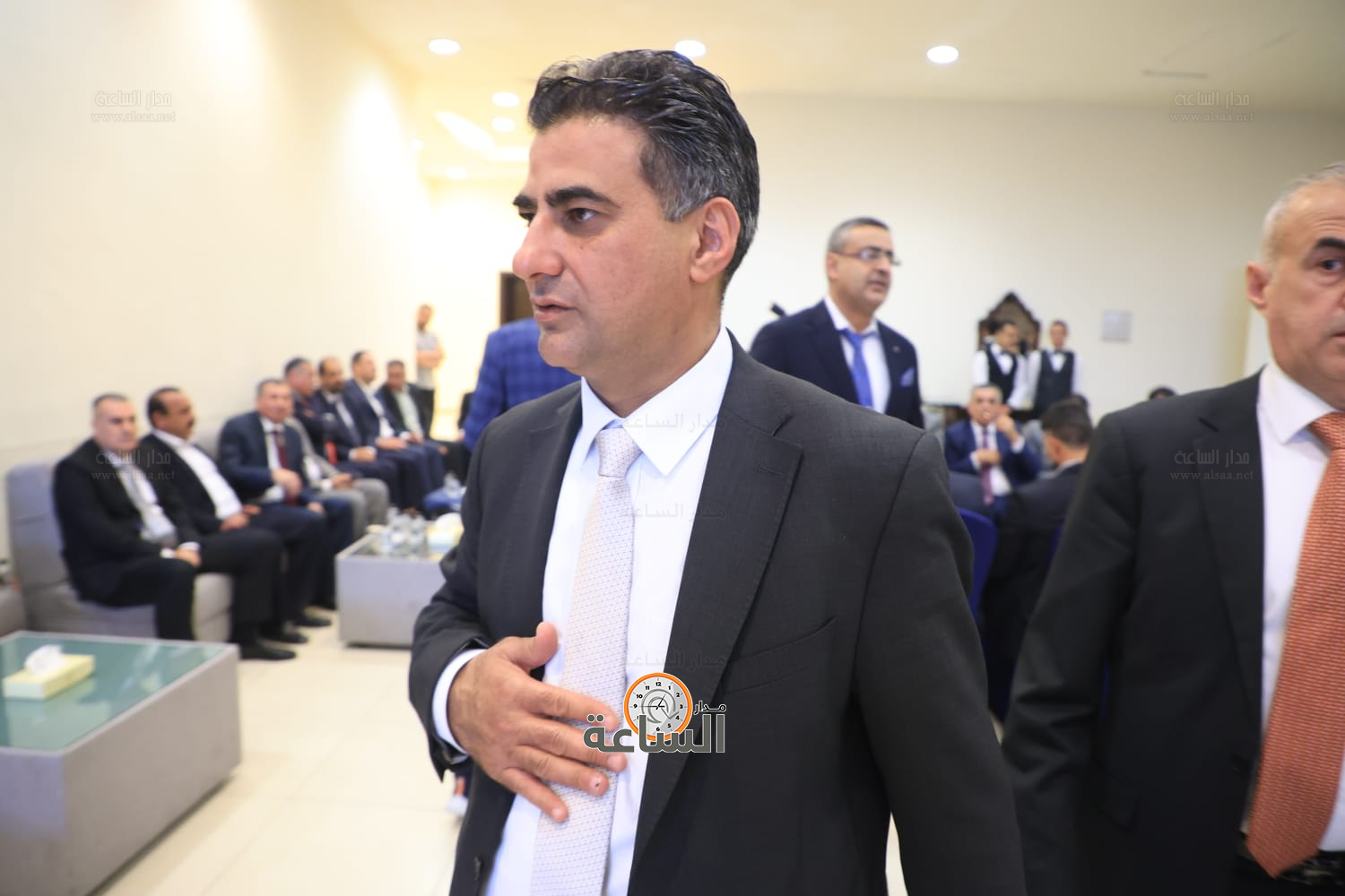 Madar Al-Saa Images 0.28989375720276633