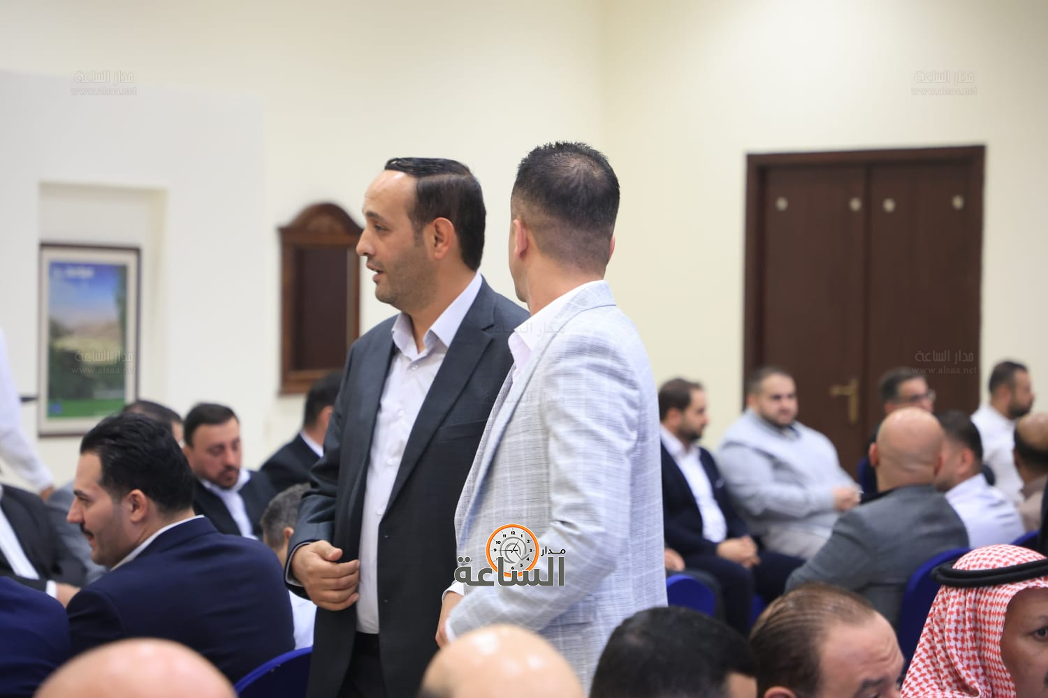 Madar Al-Saa Images 0.7373453888540135