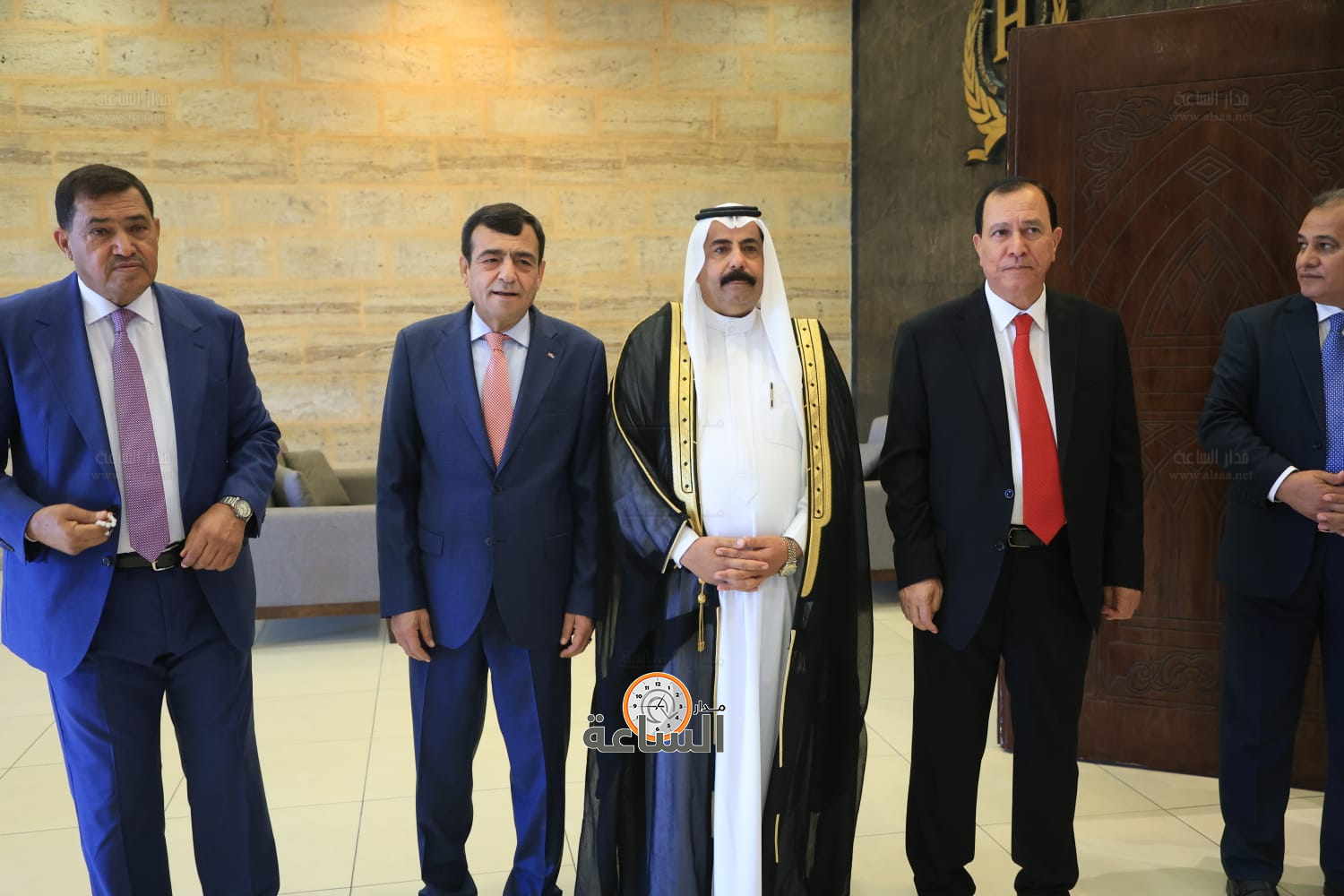 Madar Al-Saa Images 0.7515254823966323