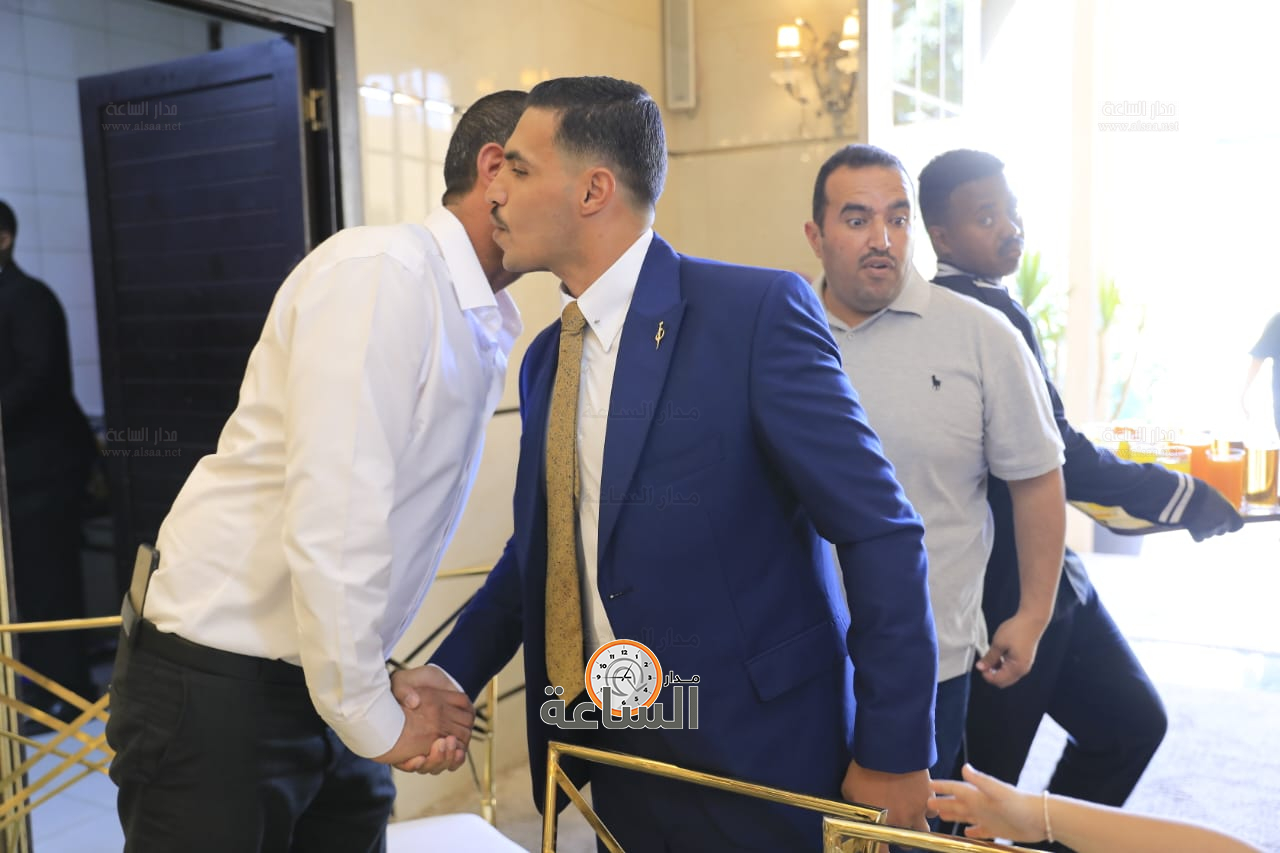 Madar Al-Saa Images 0.27328095631206106