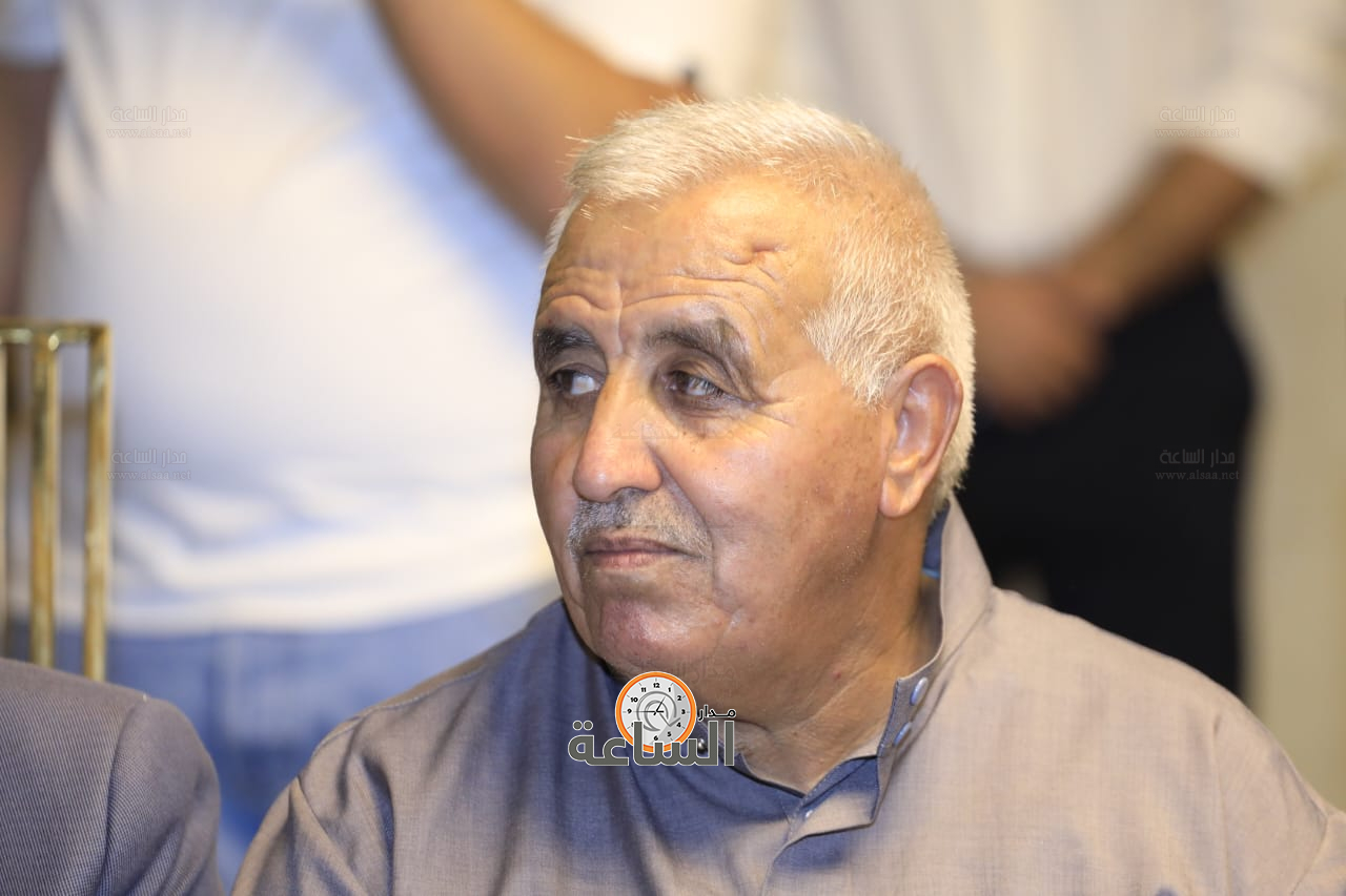 Madar Al-Saa Images 0.11170431044354168