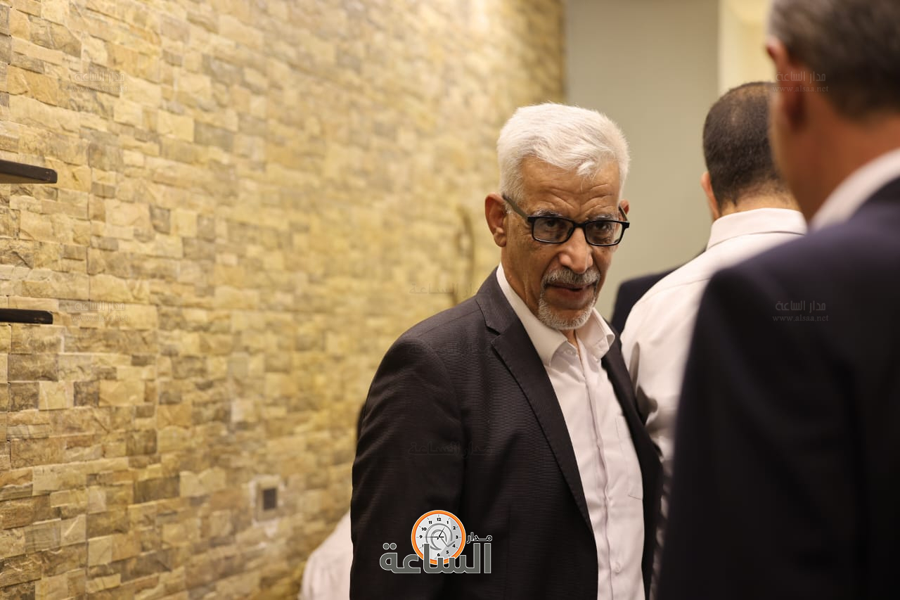 Madar Al-Saa Images 0.19302546340053484