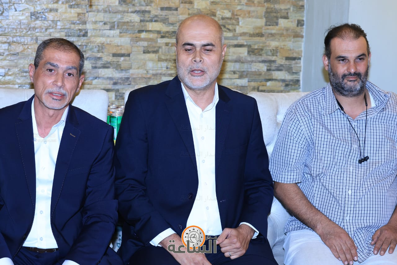 Madar Al-Saa Images 0.01979482431945101