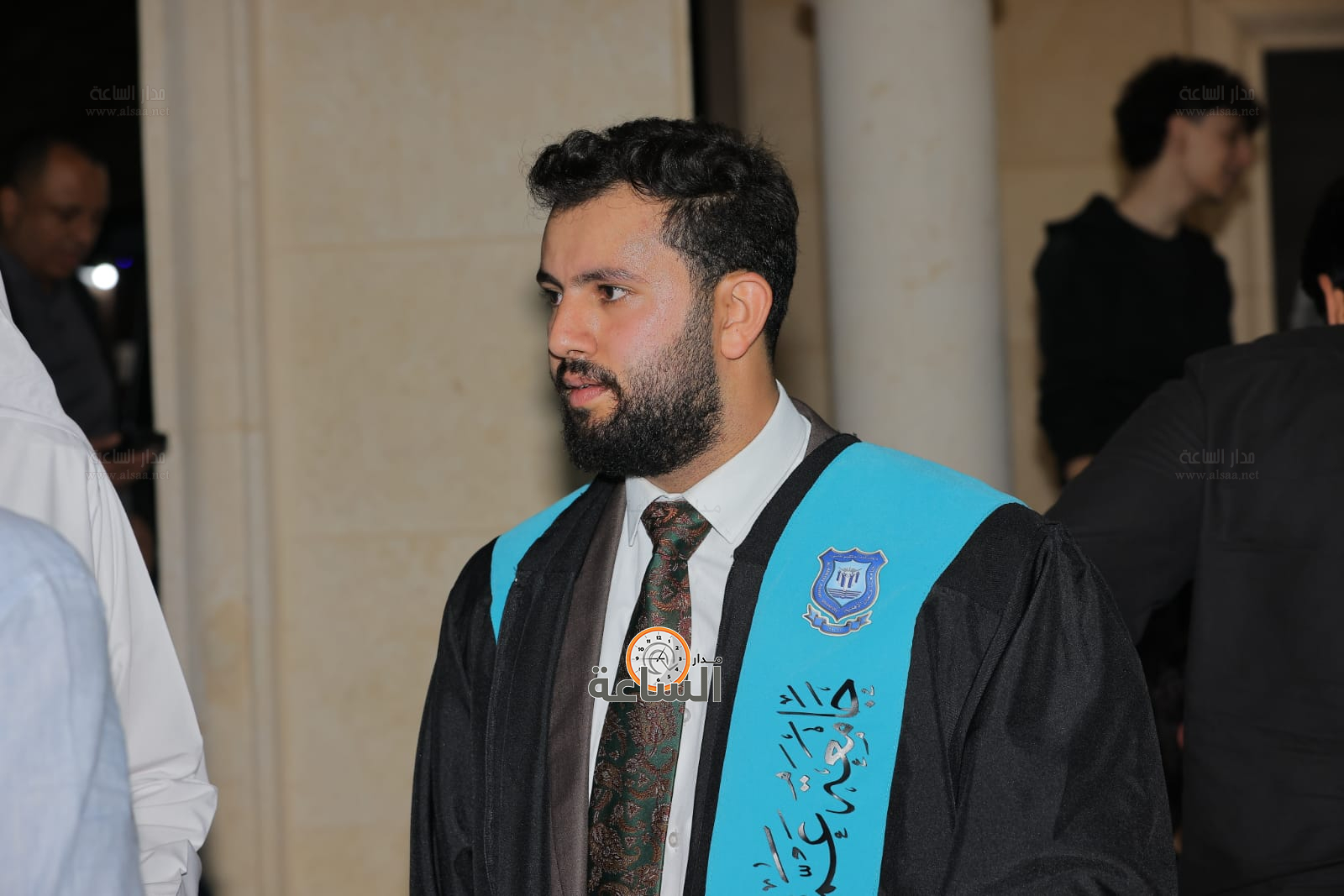 Madar Al-Saa Images 0.2158683963244069