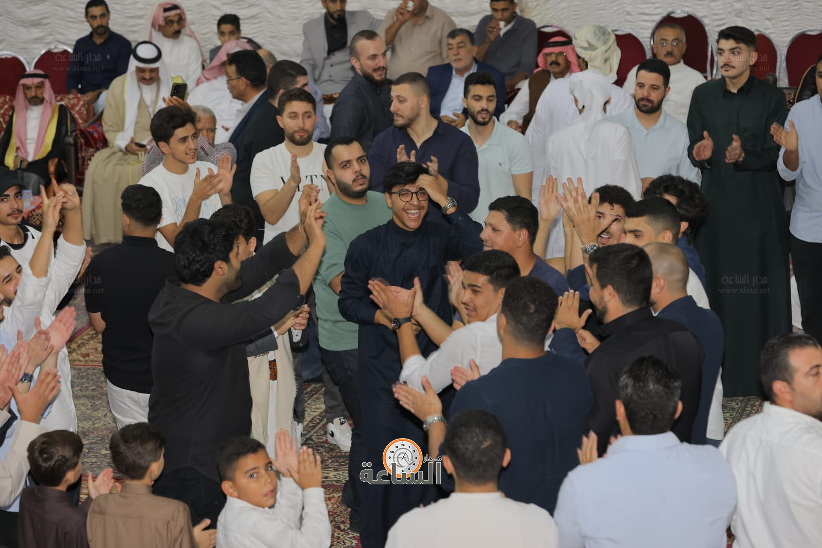 Madar Al-Saa Images 0.49992318732438834