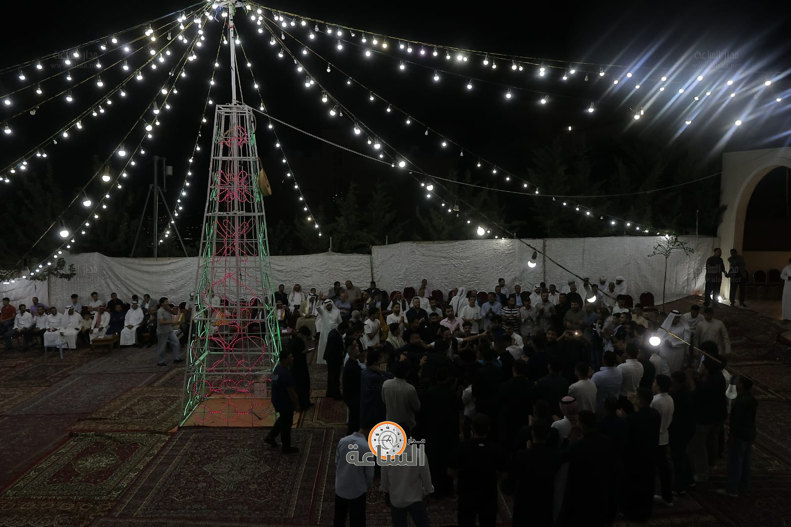 Madar Al-Saa Images 0.27478442153562344