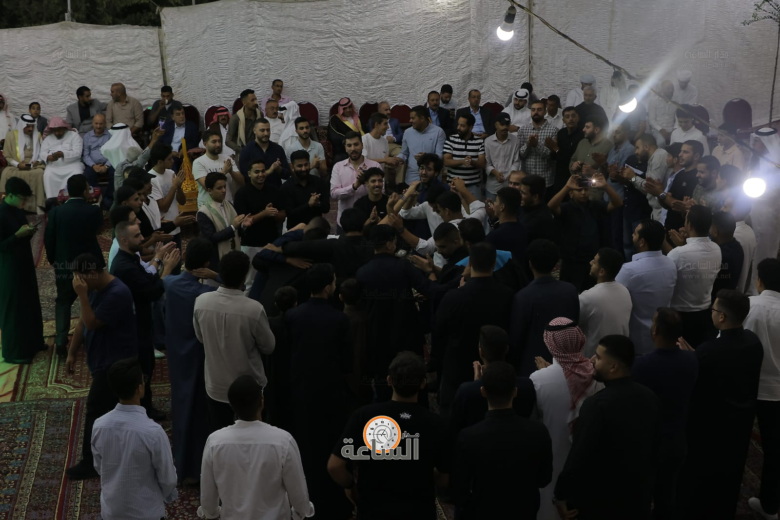 Madar Al-Saa Images 0.8956474936303391