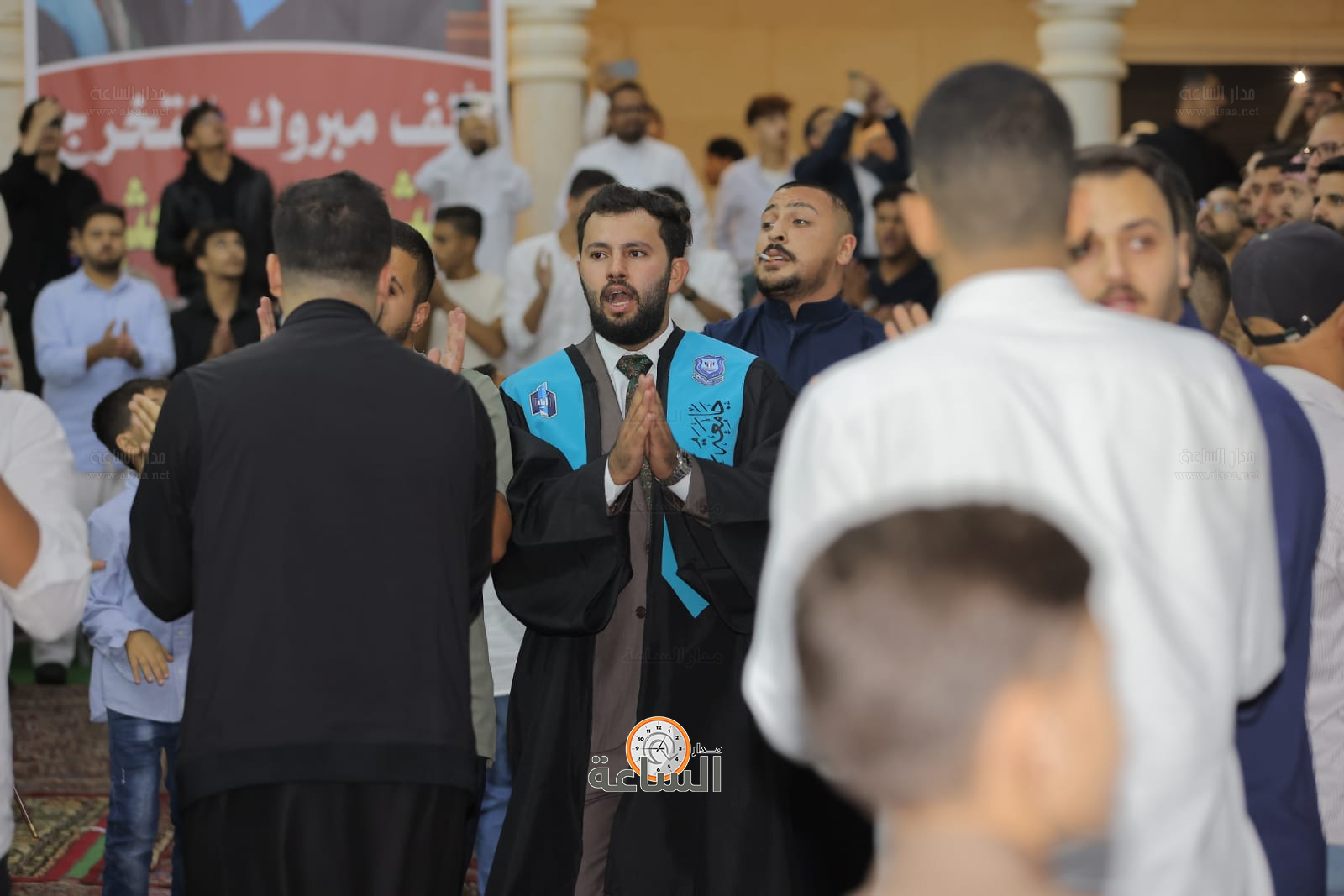 Madar Al-Saa Images 0.7178813345845645