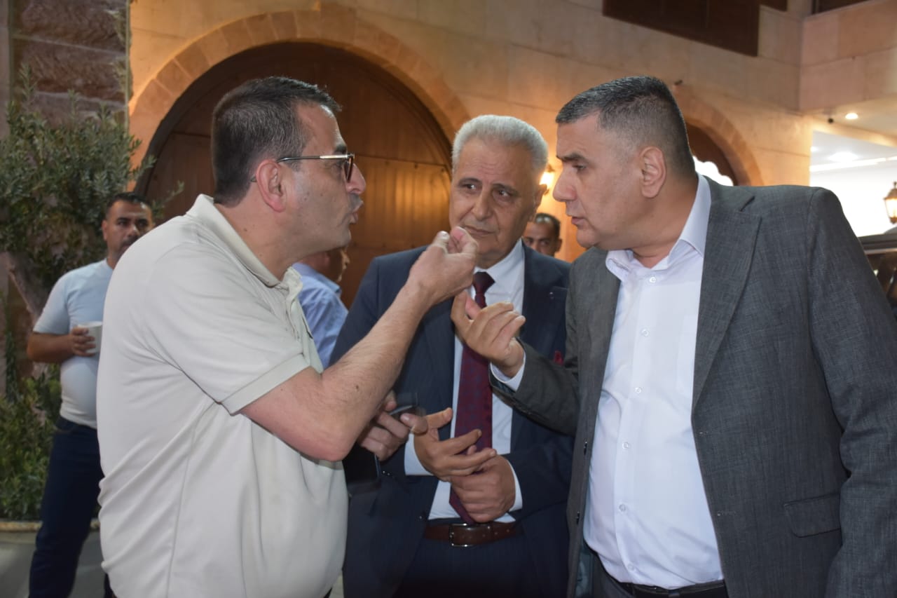 Madar Al-Saa Images 0.4327083438359872