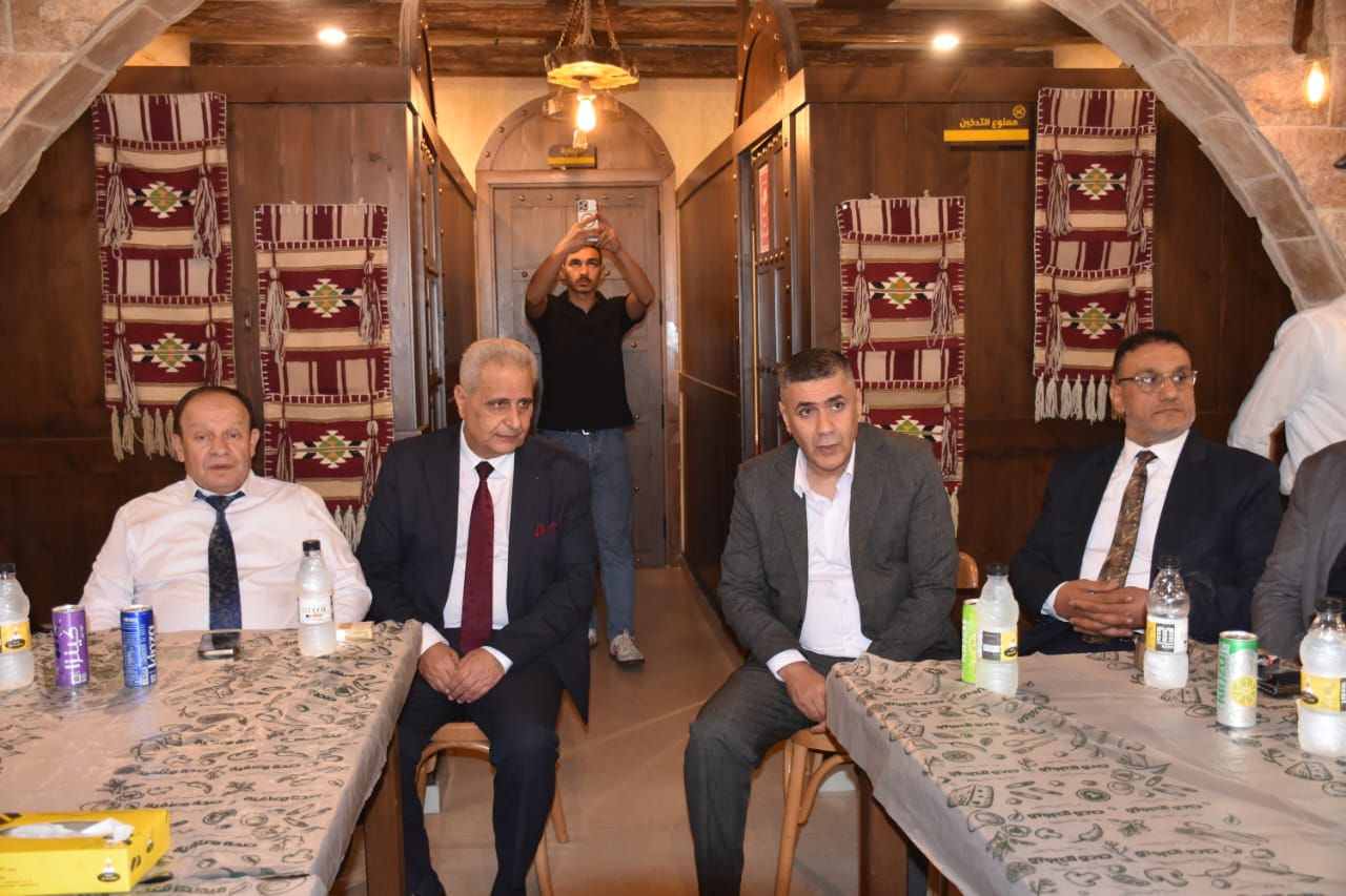 Madar Al-Saa Images 0.9043038467179338