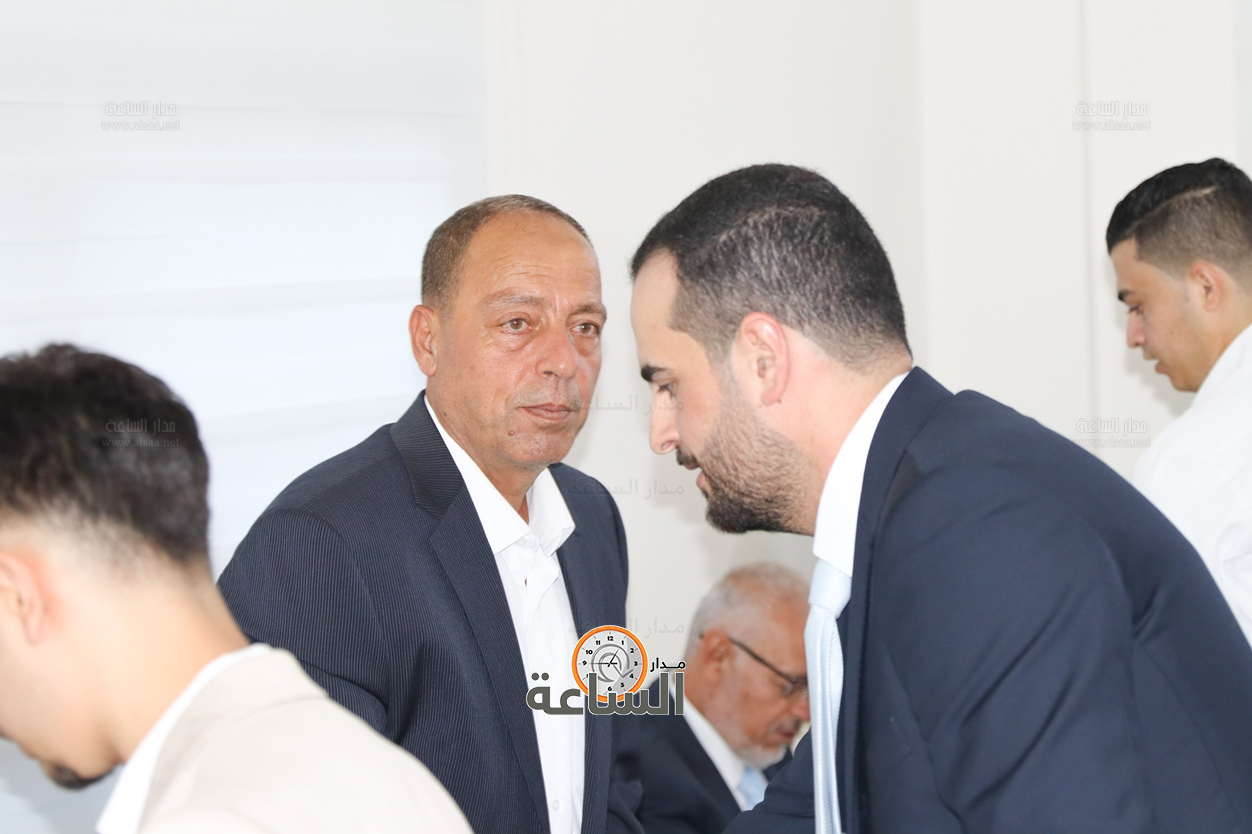 Madar Al-Saa Images 0.4160908493779