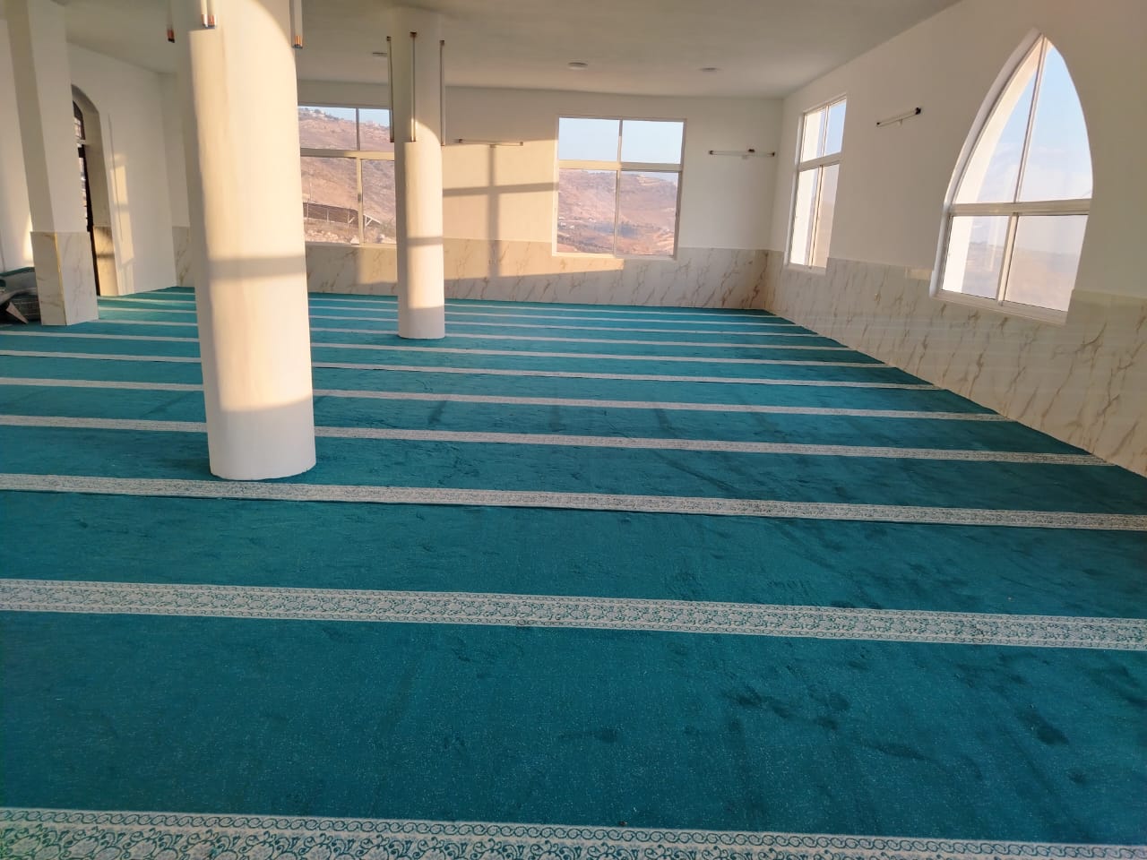 Madar Al-Saa Images 0.39315563729302283