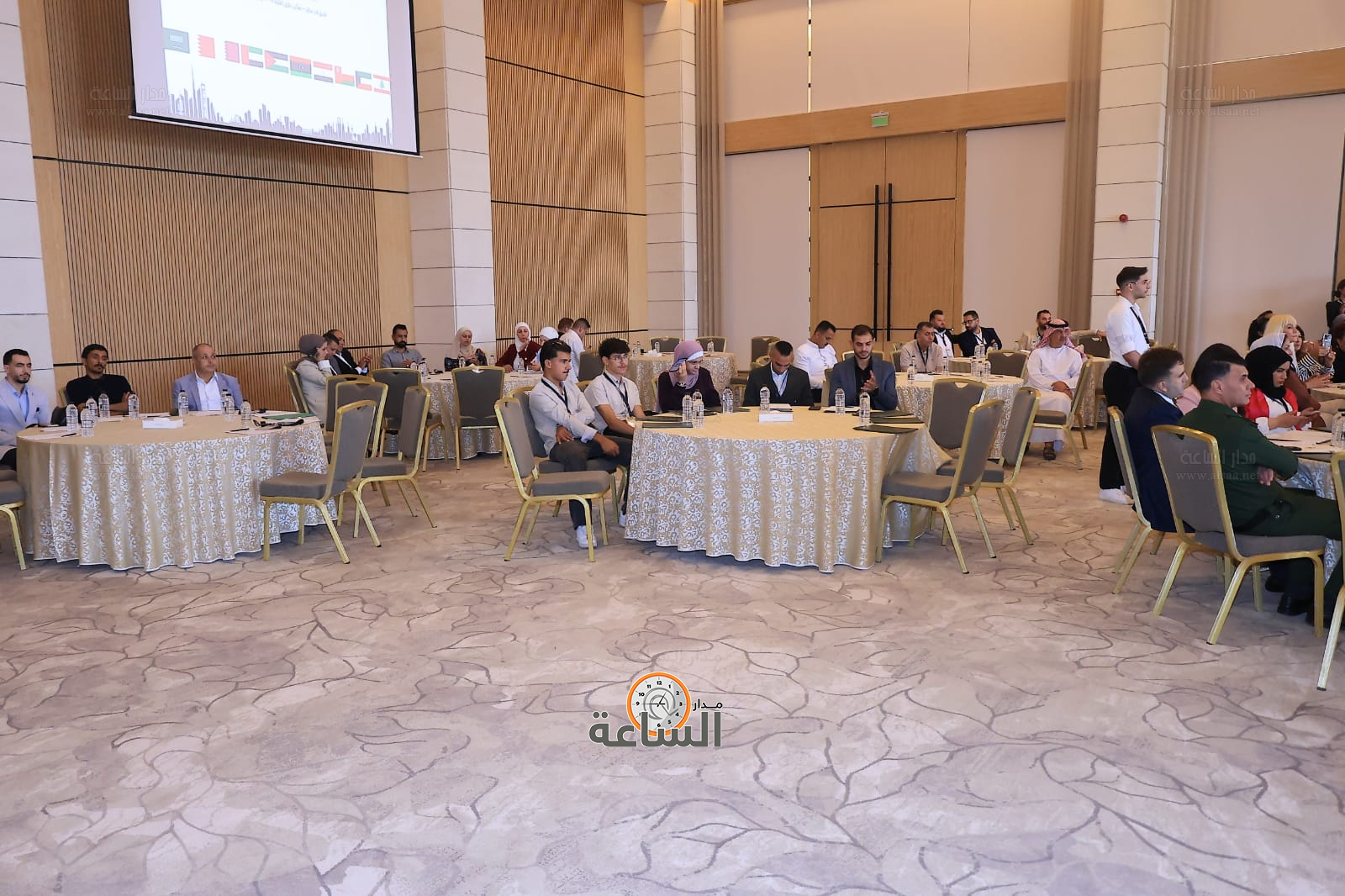 Madar Al-Saa Images 0.41198110315420944