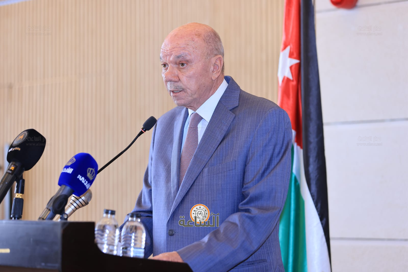 Madar Al-Saa Images 0.06581343196020029