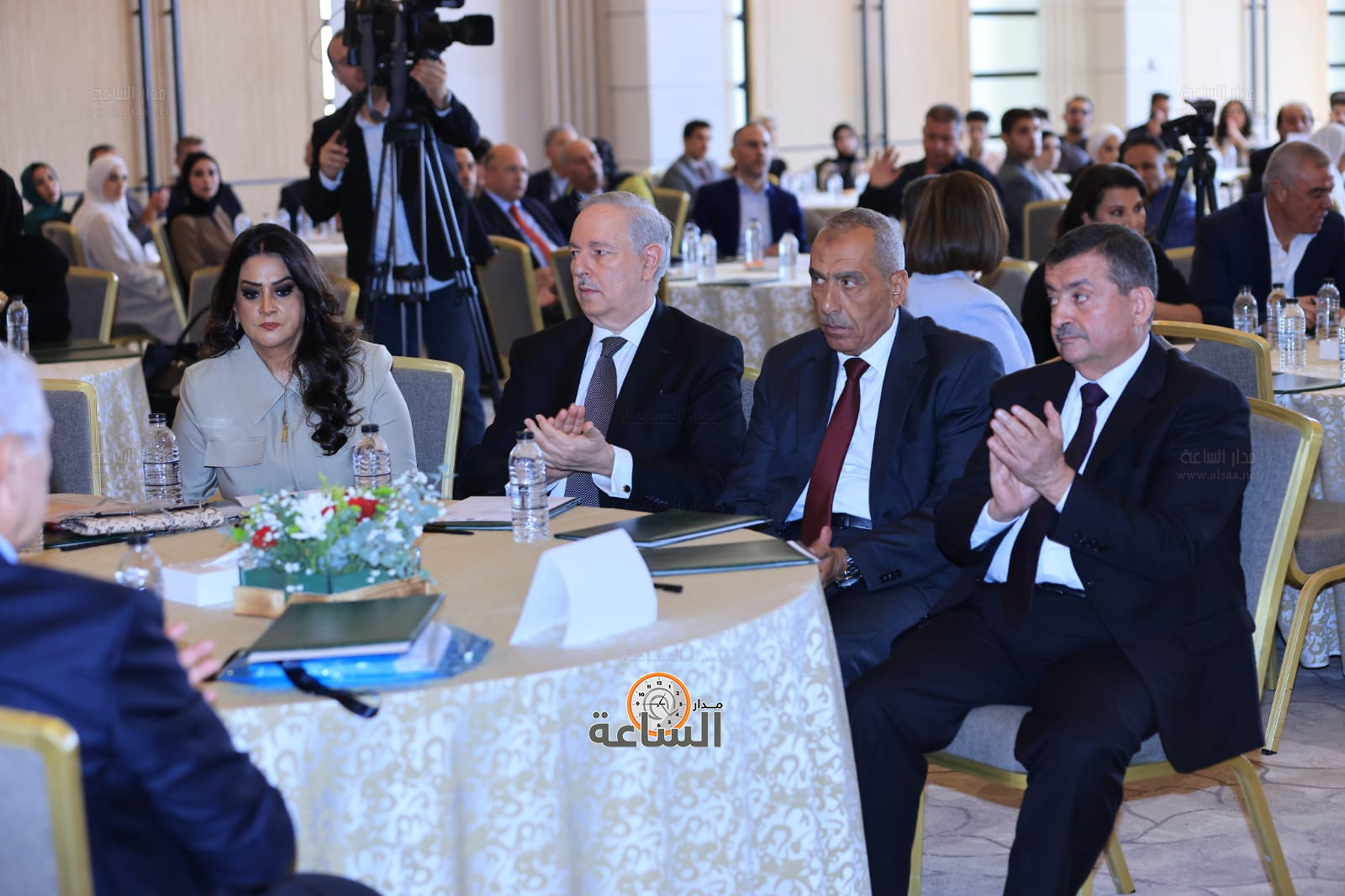 Madar Al-Saa Images 0.8535371292366511