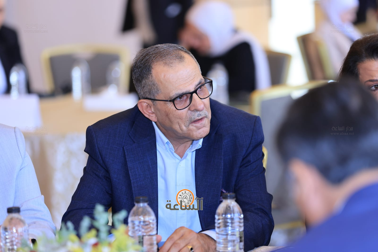 Madar Al-Saa Images 0.6675456696392569