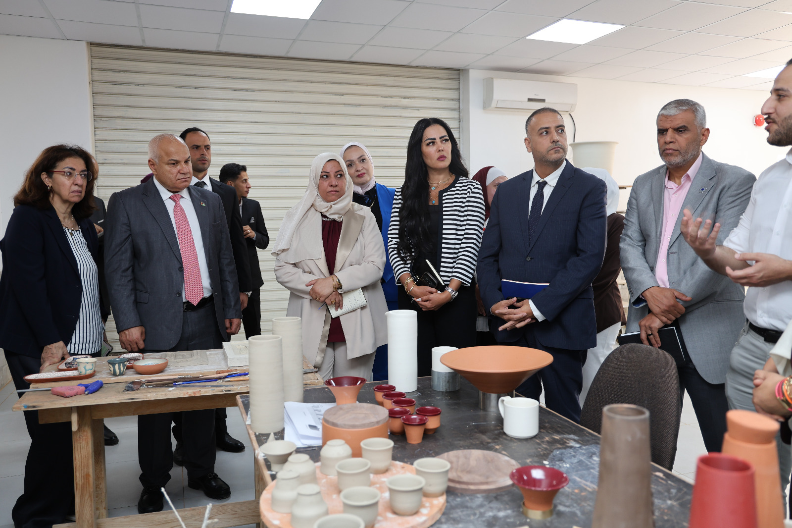 Madar Al-Saa Images 0.15061157777998457