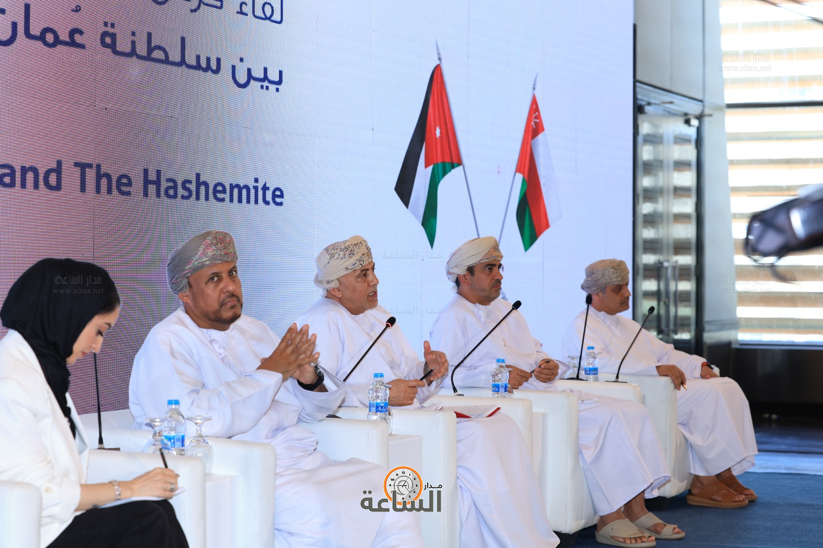 Madar Al-Saa Images 0.24057542501972096