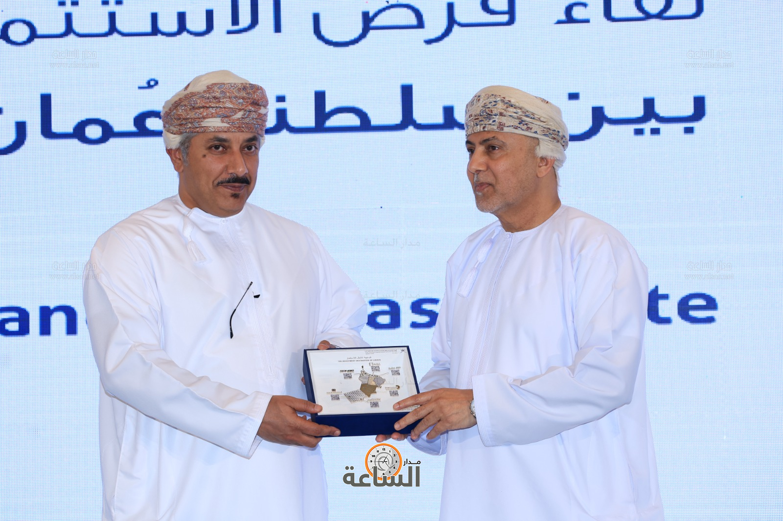 Madar Al-Saa Images 0.04378198470474215